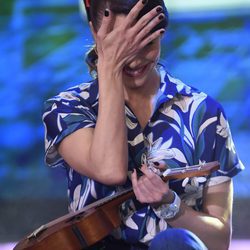 Pilar Rubio pasando vergüenza en 'El hormiguero' tocando el ukulele
