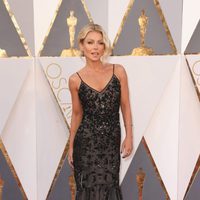 Kelly Ripa en la alfombra roja de los Premios Oscar 2016