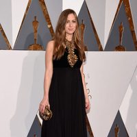 Hannah Bagshawe en la alfombra roja de los Premios Oscar 2016