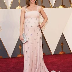 Emily Blunt en la alfombra roja de los Premios Oscar 2016