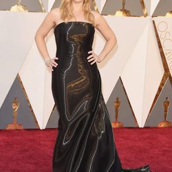 Kate Winslet en la alfombra roja en los Premios Oscar 2016