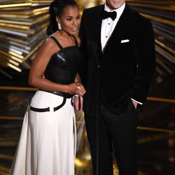Kerry Washington y Henry Cavill en la gala de los Premios Oscar 2016