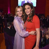 Heidi Klum y Caitlyn Jenner en la fiesta de Elton John tras los Oscar 2016