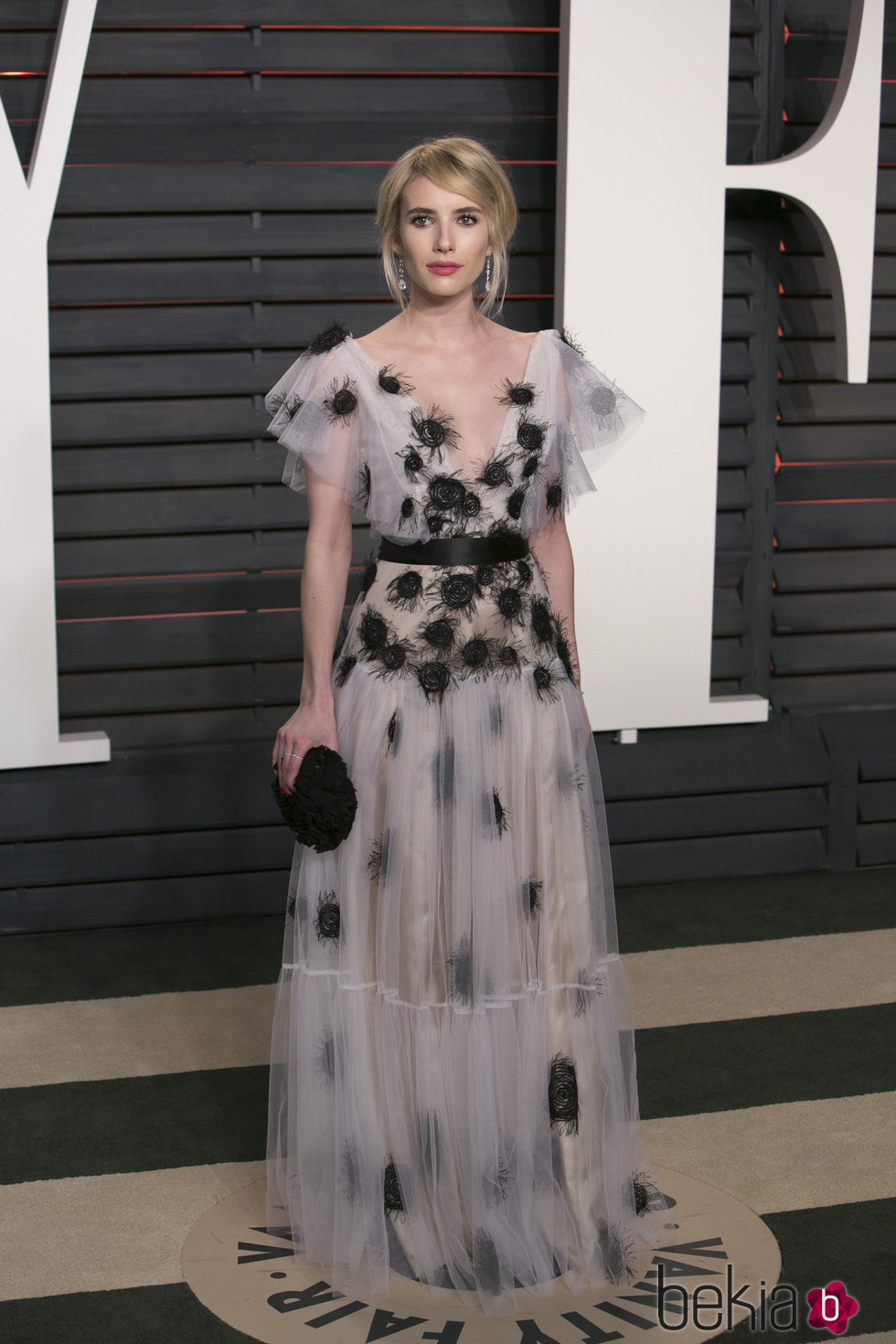 Emma Roberts en la fiesta de Vanity Fair tras los Oscar 2016