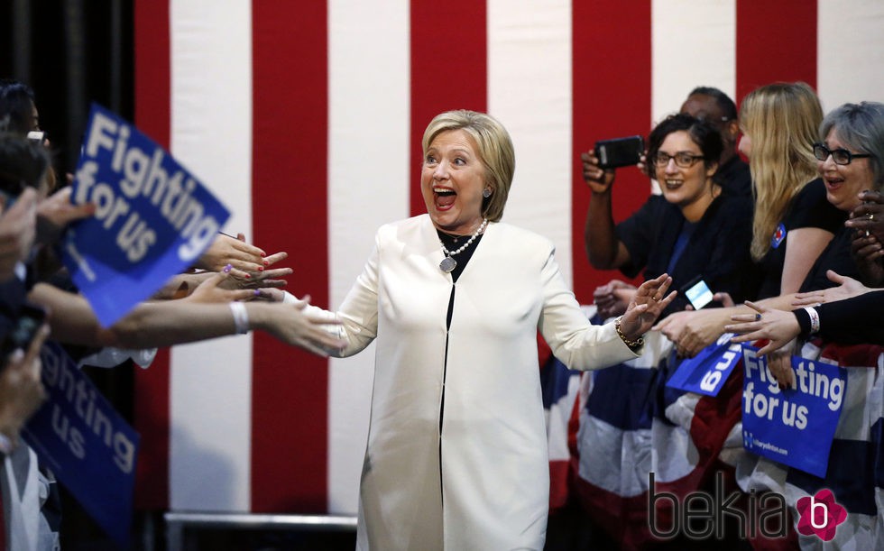 Hillary Clinton gana las primarias en 7 estados de Estados Unidos en el Supermartes