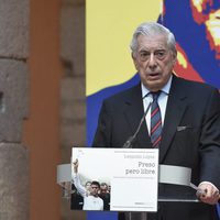 Mario Vargas Llosa en la presentación del libro "Preso pero libre" en Madrid