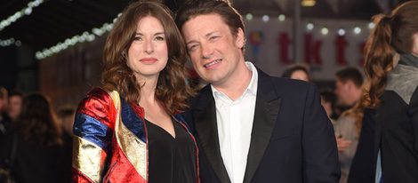 Jamie Oliver y su esposa Jools en la premier de 'Eddie y el Ágila'