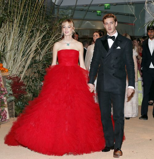 Pierre Casiraghi y  Beatrice Borromeo durante el Baile de la Rosa 2016