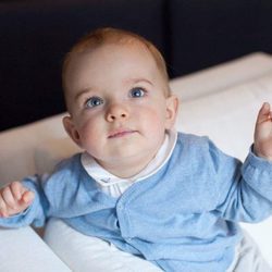 El Príncipe Nicolás de Suecia el día que cumple 9 meses de vida