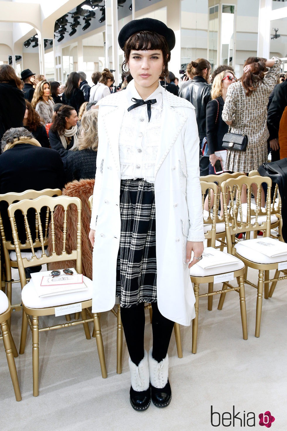 Stephánie Sokolinski durante la Paris Fashion Week 2016