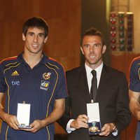 Javi Martínez, Carlos Marchena y Fernando Llorente en la distinción al Mérito Deportivo 2011