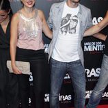 Alicia Rubio y Raúl Arévalo en el estreno del musical 'Más de 100 mentiras'