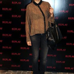 Miriam Giovanelli en la inauguración de la tienda Replay de Barcelona