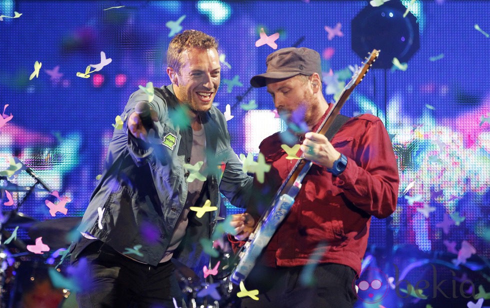 Coldplay en un concierto de presentación de 'Mylo Xyloto'