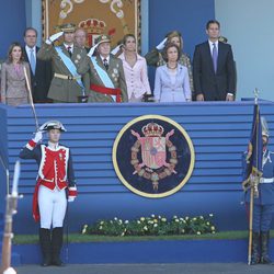 La Familia Real al completo en Palco Presidencial del Día de la Hispanidad 2011