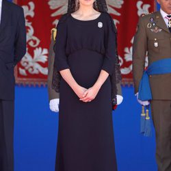 La Infanta Cristina preside la entrega de la Enseña Nacional al Regimiento de Guerra Electrónica