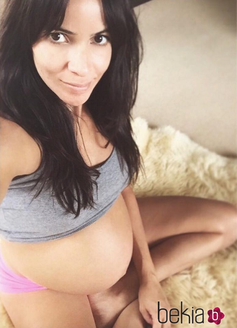 Raquel del Rosario muestra su embarazo de 8 meses