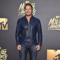 Chris Pratt en alfombra roja de los MTV Movie Awards 2016