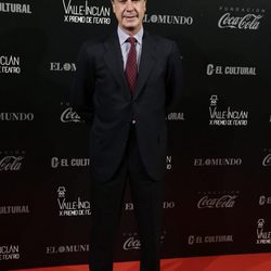 Cayetano Martínez de Irujo en los Premios Valle-Inclan de Teatro 2016