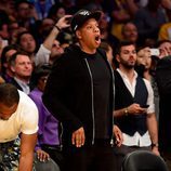 Jay Z emocionado en el último partido de Kobe Bryant en los Lakers