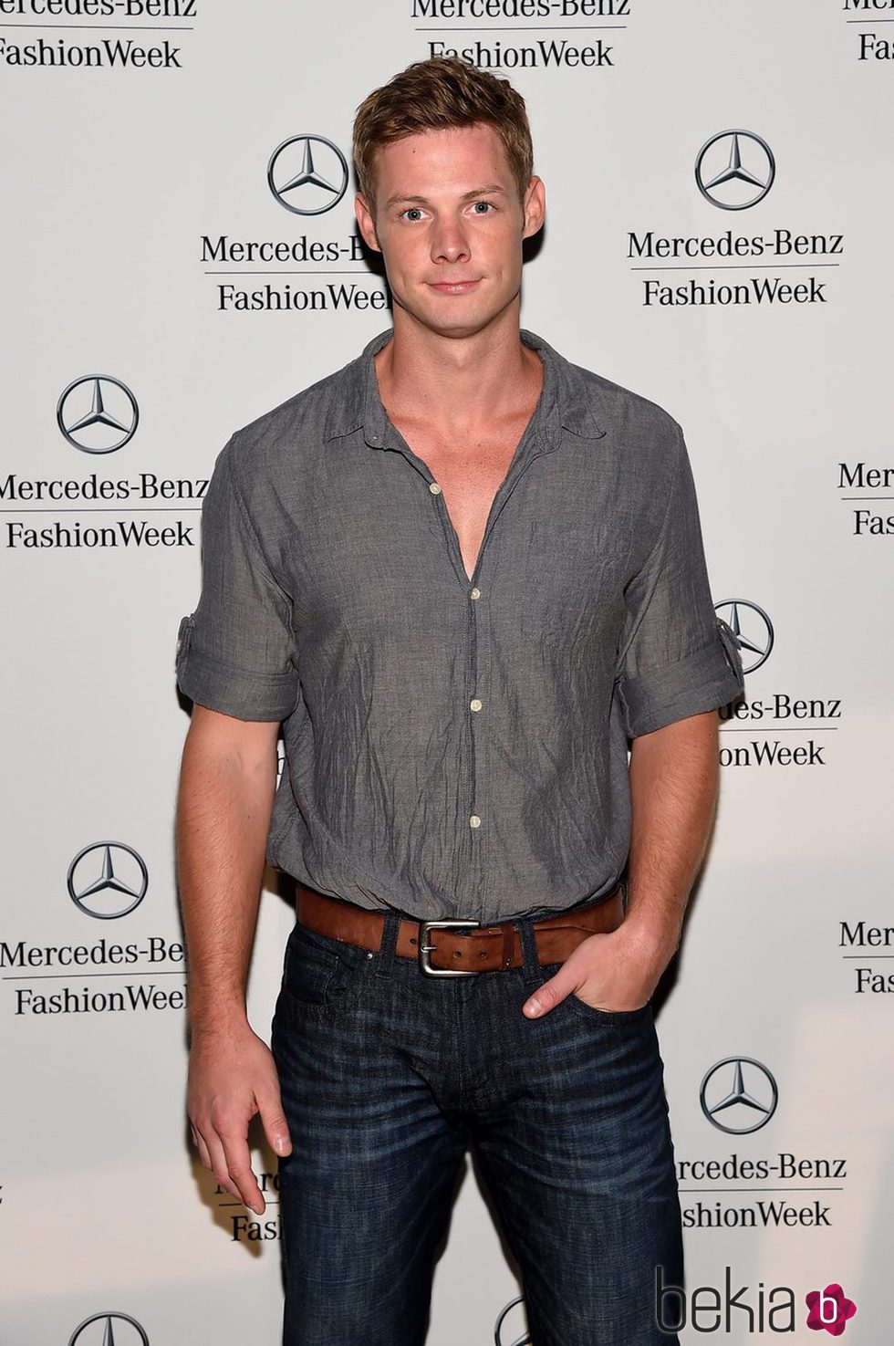 Brandon Jones durante la Mercedes-Benz Fashion Week en 2014