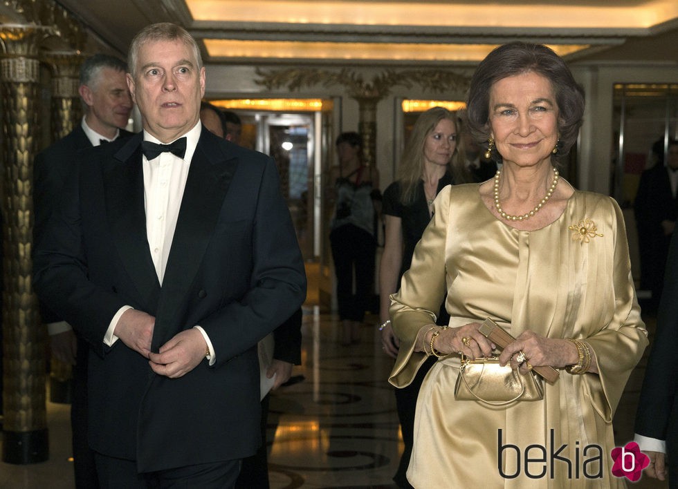 El Duque de York y la Reina Sofía en la gala por el centenario de la British-Spanish Society