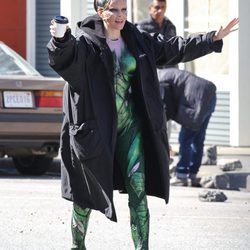 Elizabeth Banks se divierte en el rodaje de la película 'Power Rangers'