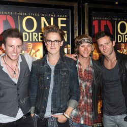 McFly (Tom Fletcher, Dougie Poynter, Danny Jones y Harry Judd) en el estreno en Londres de 'One Direction: This is us 3D'