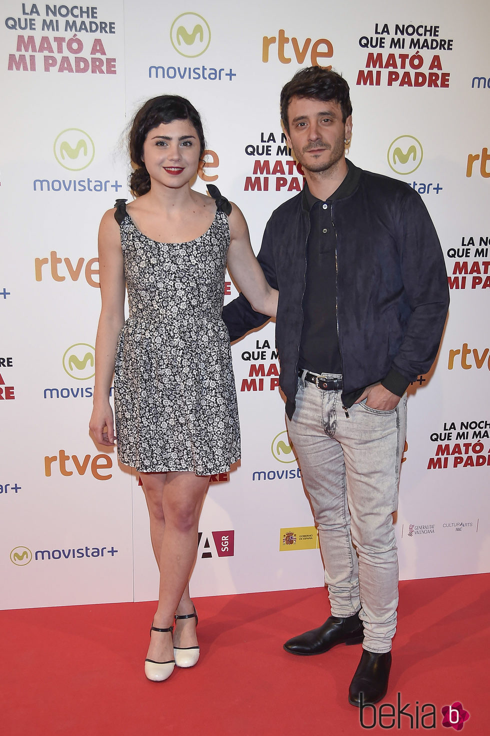 Olivia Delcán  y Pablo Nieto en la premiere de la película 'La noche que mi madre mató a mi padre' en Madrid