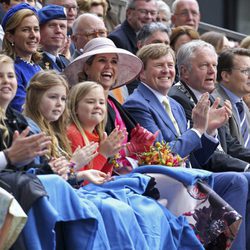 La Familia Real de Holanda se divierte en el Día del Rey 2016
