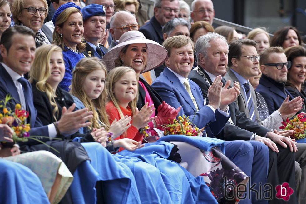 La Familia Real de Holanda se divierte en el Día del Rey 2016