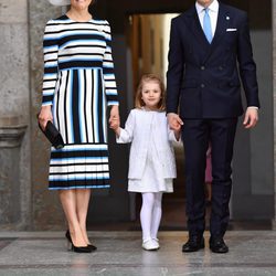 Princesa Victoria, Princesa Estela y Príncipe Daniel de Suecia n el 70 cumpleaños del Rey Gustavo de Suecia