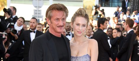 Sean Penn con su hija Dylan Penn en el estreno de 'The last face' en Cannes 2016