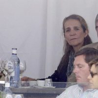 La Infanta Elena y Carlos García Revenga en el CSI5 de Madrid 2016