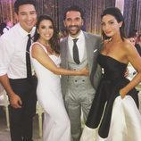 Mario Lopez y su mujer Courtney con Eva Longoria y José Bastón el día de su boda