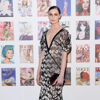 Erin O'Connor en la fiesta del 100 aniversario de Vogue en Londres