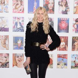 Claudia Schiffer en la fiesta del 100 aniversario de Vogue en Londres