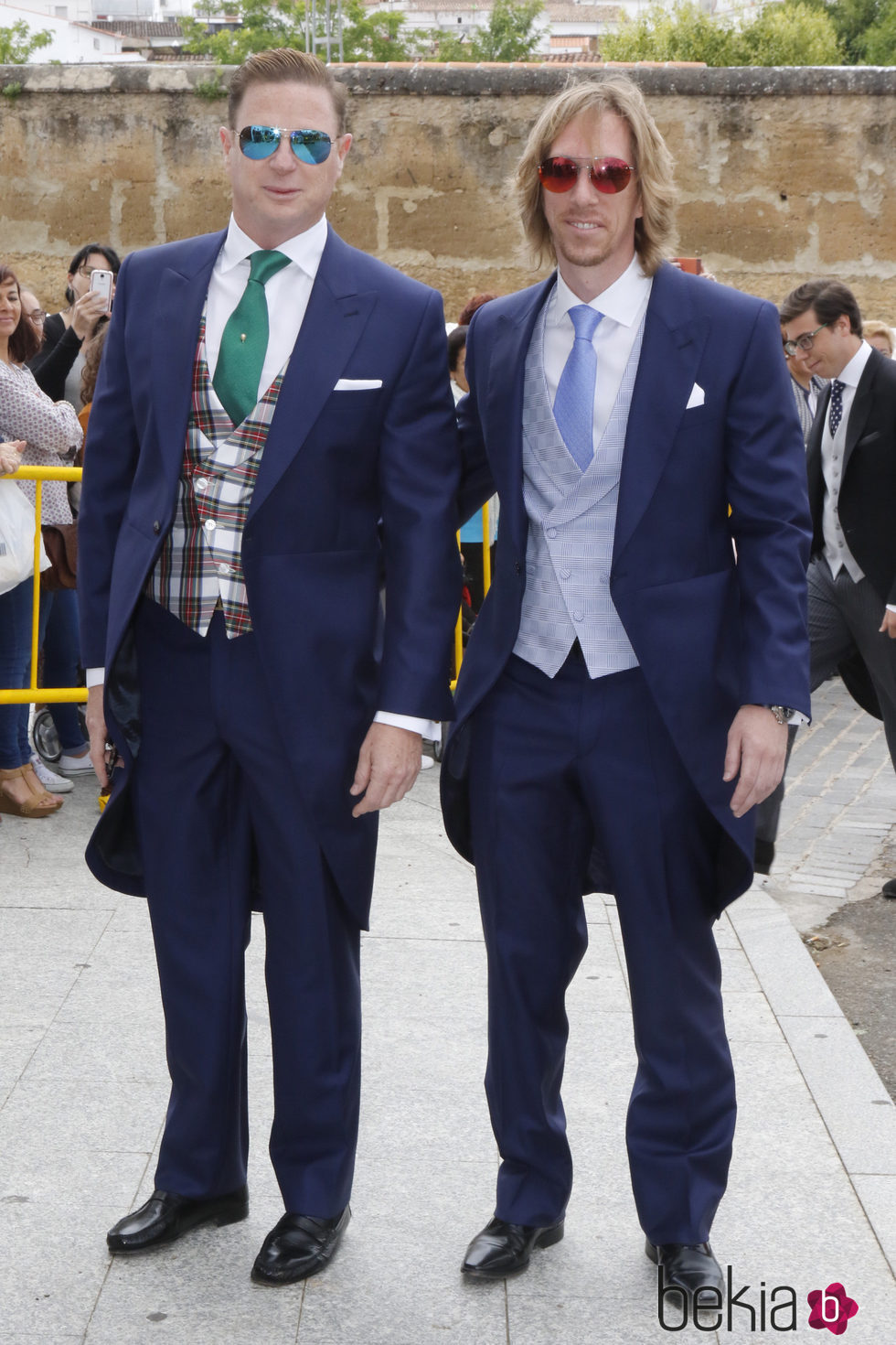 Jorge Cadaval y Ken Appledorn durante la boda de Marta Cadaval en Sevilla