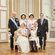 Oscar de Suecia con sus padres, su hermana Estela y sus abuelos en su bautizo