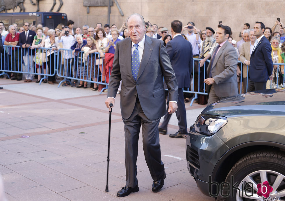 El Rey Juan Carlos en la corrida de la Beneficencia 2016