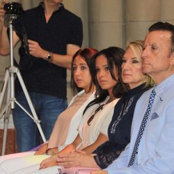 José Ortega Cano, Gloria Mohedano, Gloria Camila Ortega y Rocío Carrasco en la misa en homenaje a Rocío Jurado 2016