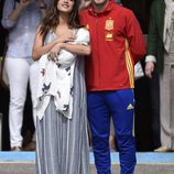 Iker Casillas y Sara Carbonero con su hijo Lucas a la salida de la Clínica Ruber