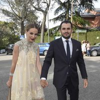 Carola Baleztena y Emiliano Suárez en la boda de Sara Verdasco y Juan Carmona