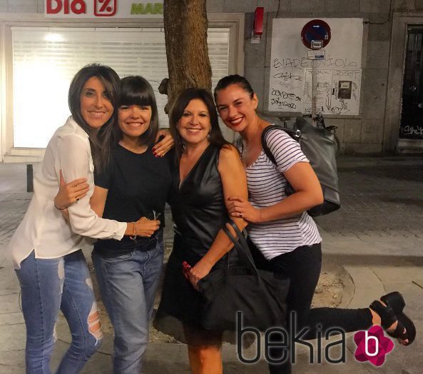 Paz Padilla, Miren Ibarguren, Loles León y  Laura Caballero, muy sonrientes