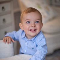 Nicolás de Suecia, muy sonriente en el día de su primer cumpleaños