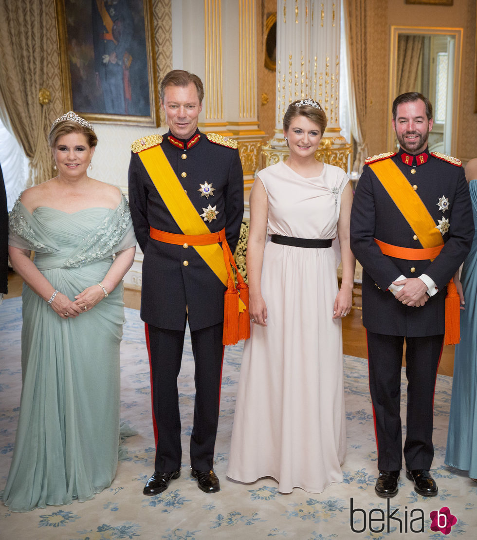 Los Grandes Duques de Luxemburgo y los Herederos en la Fiesta Nacional de Luxemburgo 2016