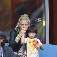 Shakira y Milan Piqué en el partido Italia-España en la Eurocopa 2016
