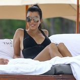 Kourtney Kardashian disfrutando de sus vacaciones en Miami