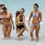 Kourtney Kardashian con Penelope Disick disfrutando de sus vacaciones en Miami