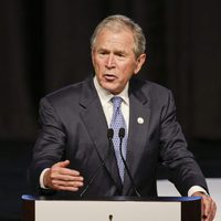 George W. Bush durante 74º edición de los premios anuales 'Father of the Year'